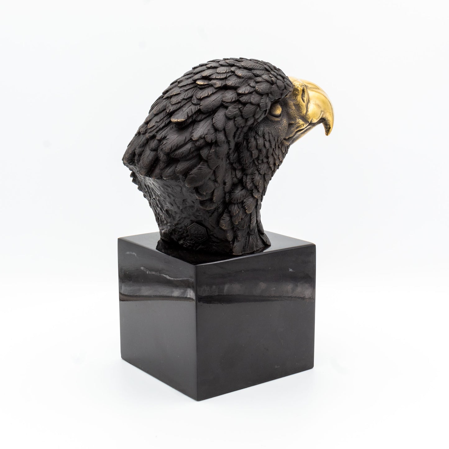 Eagle head