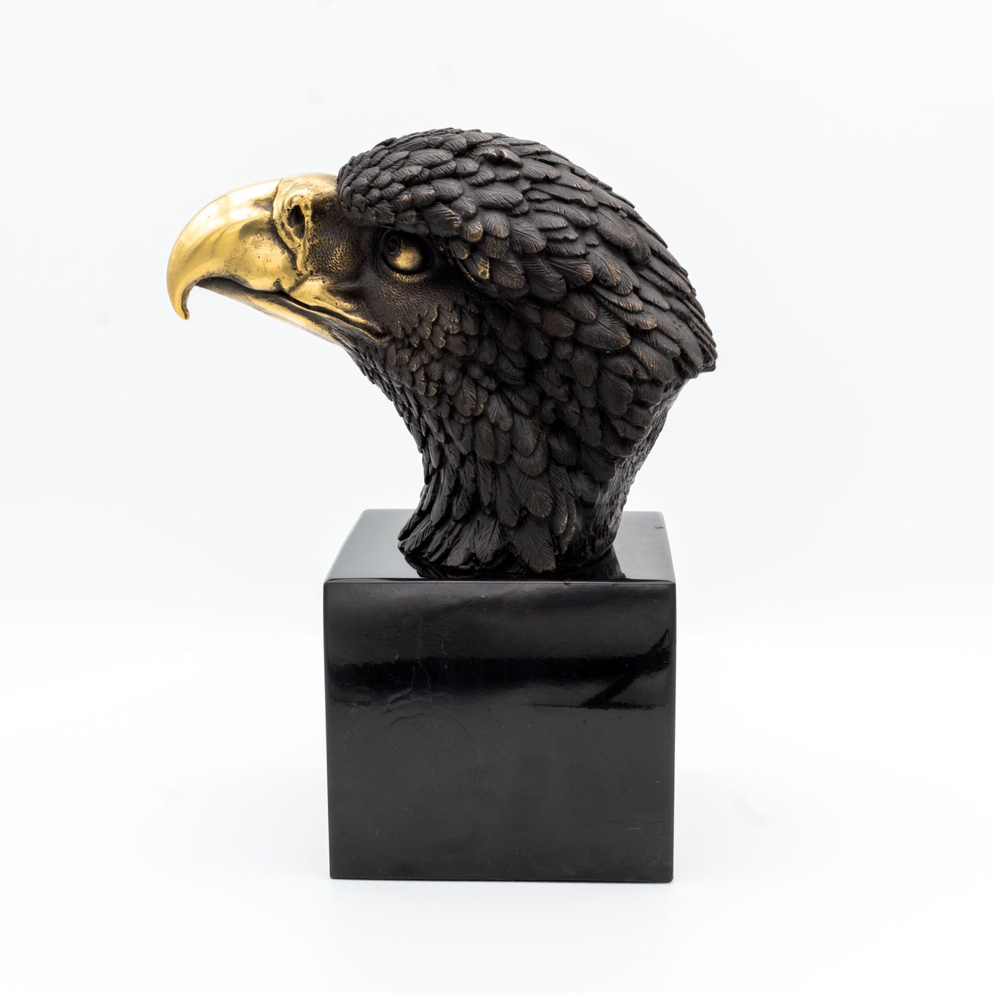 Eagle head